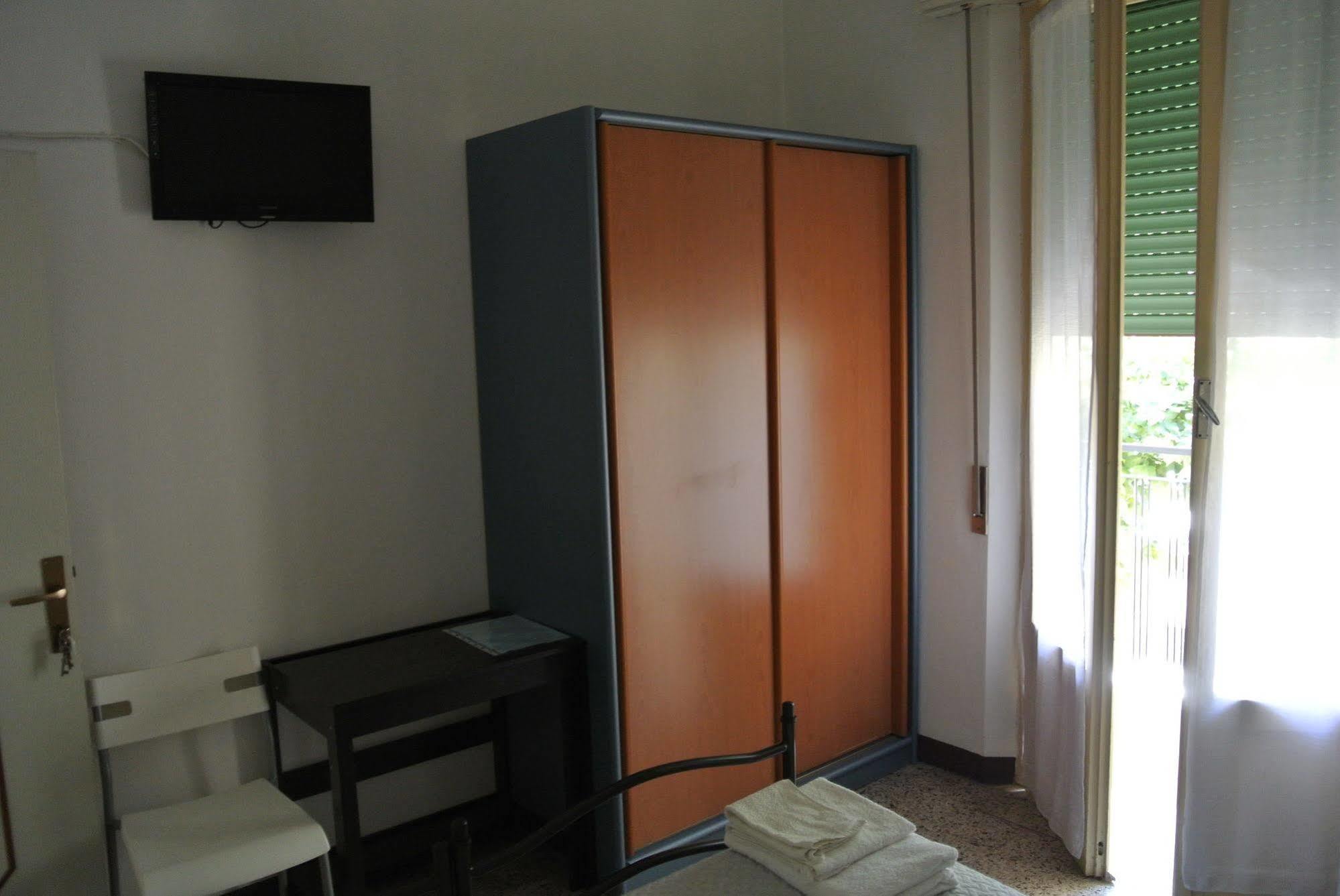 Hotel Zaghini Rimini Exterior photo