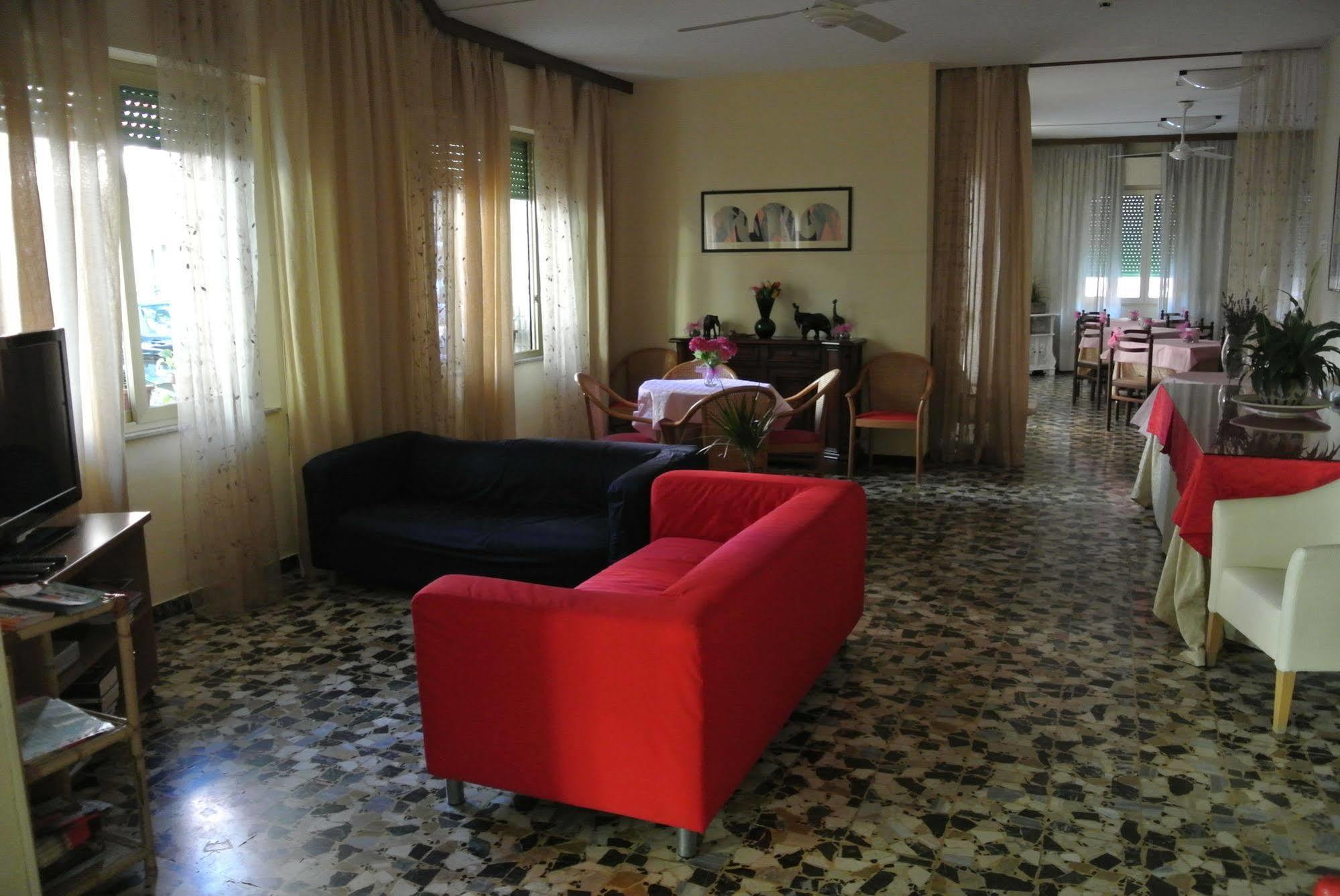 Hotel Zaghini Rimini Exterior photo